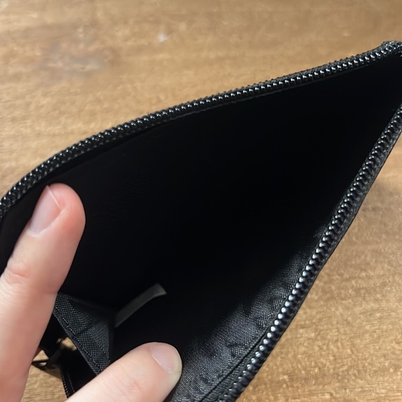 MOVING SALE! Sephora card case - Picture 3 of 4